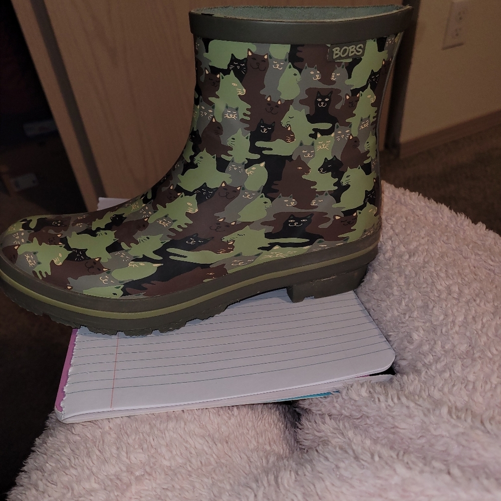 BOBS FOR DOGS BY SKECHERS WOMENS 7